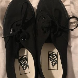 Women’s size 7 vans